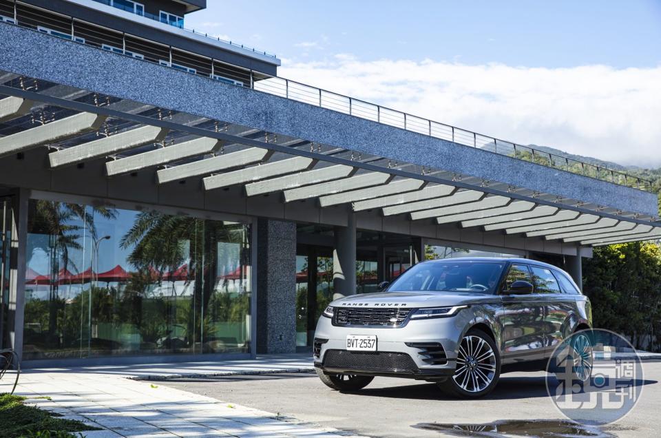 RANGE ROVER Velar P250 Dynamic SE