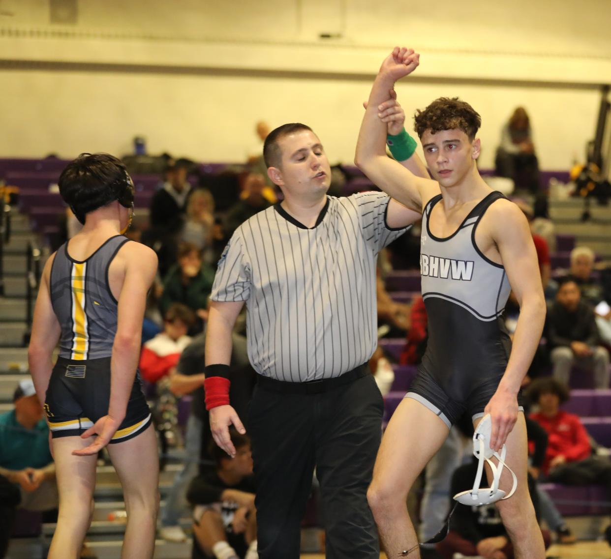 Nick Fortugno from BBHVW defeats Vinny Augello from Commack in the 108 pound weight class, during the 2024 Murphy-Guccione Shoreline Wrestling Classic at New Rochelle High School, Jan. 6, 2024.