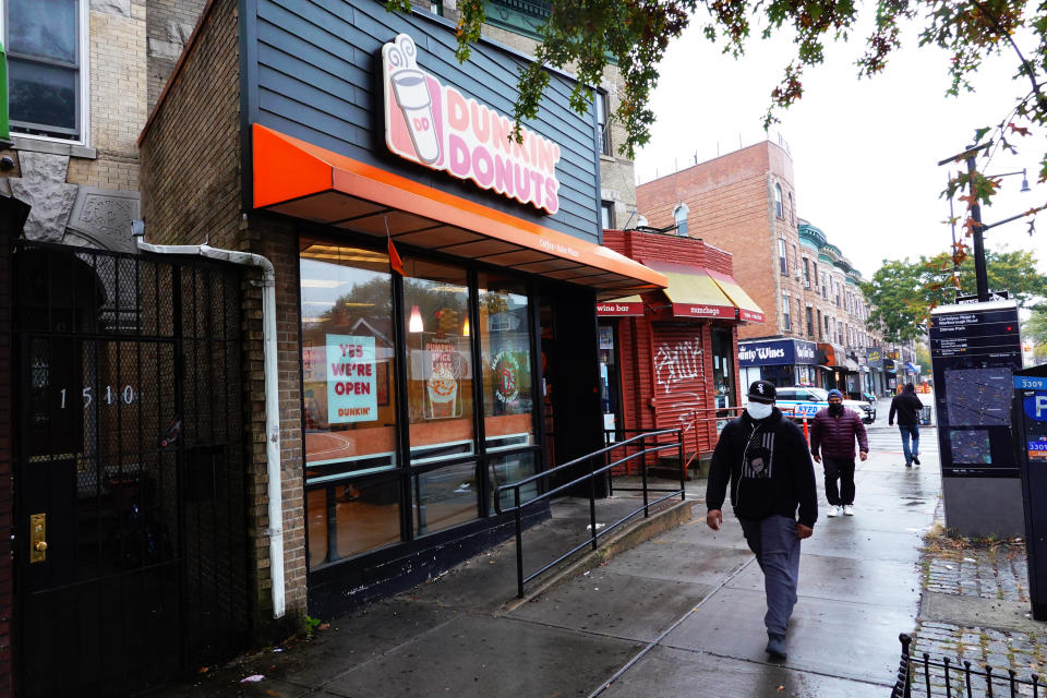 Dunkin' Donuts storefront