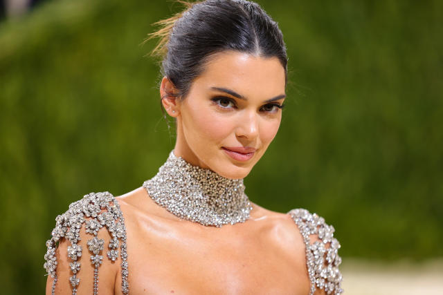 Kendall Jenner's Internet-Breaking Selfie Included a Sexy Style Detail