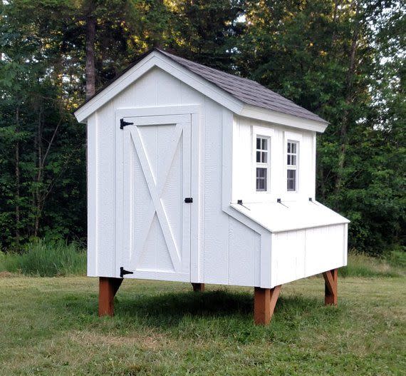 White Barn-Style Chicken Coop Plans