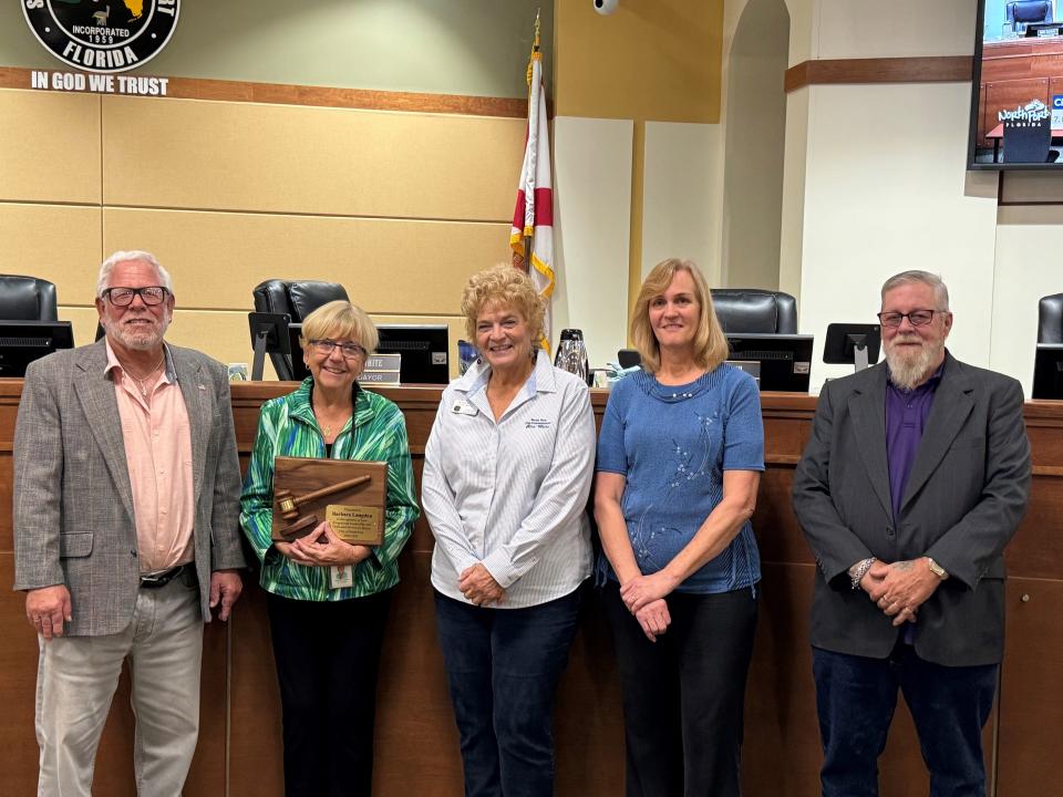 District 2 Commissioner Alice Whice, center, was elected mayor by her fellow board members at the Nov. 14 meeting. She is flanked by new Vice Mayor Phil Stokes, former mayor Barbara Langon, City Commissioner Debbie McDowell and City Commissioner Pete Emrich.