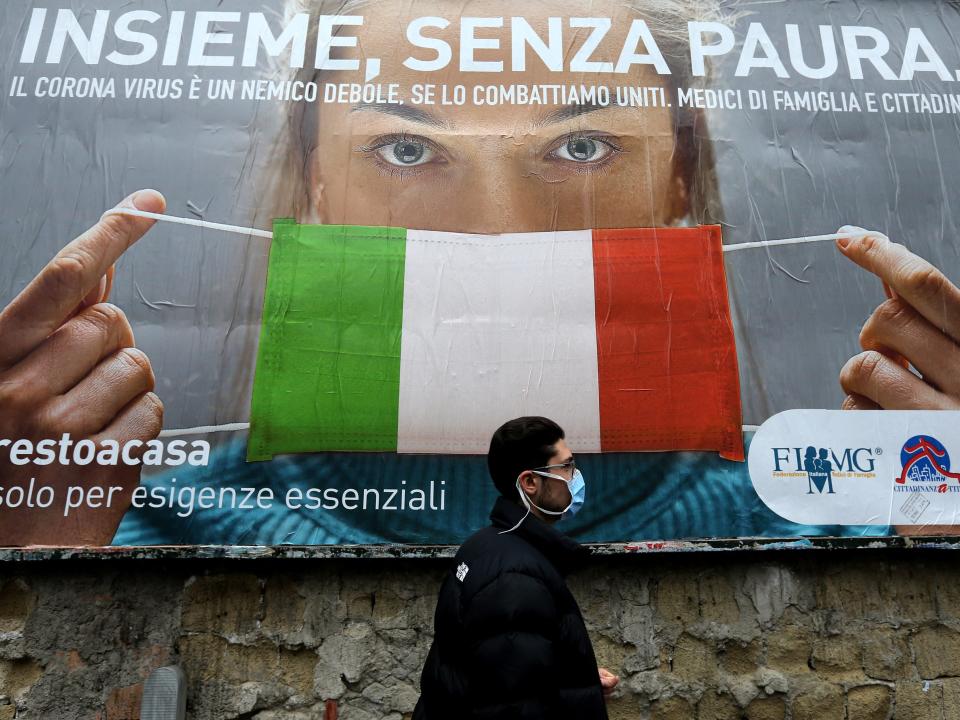 italy coronavirus mask flag