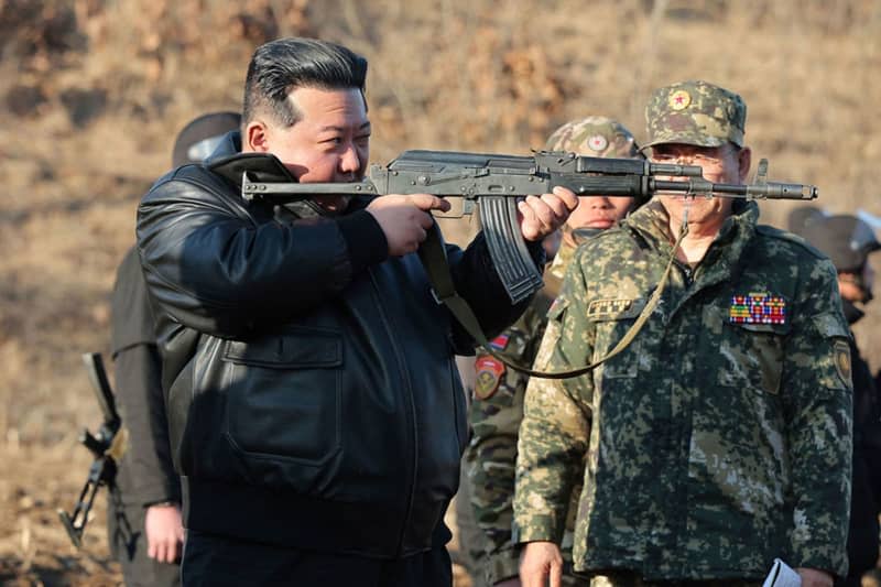 A picture released by the North Korean State News Agency (KCNA) on 03 March 2024 North Korean leader Kim Jong Un inspecting a drill during a visit to a major operational training base in the western area of the Korean People's Army (KPA) at an undisclosed location in North Korea. -/KCNA/KNS/dpa