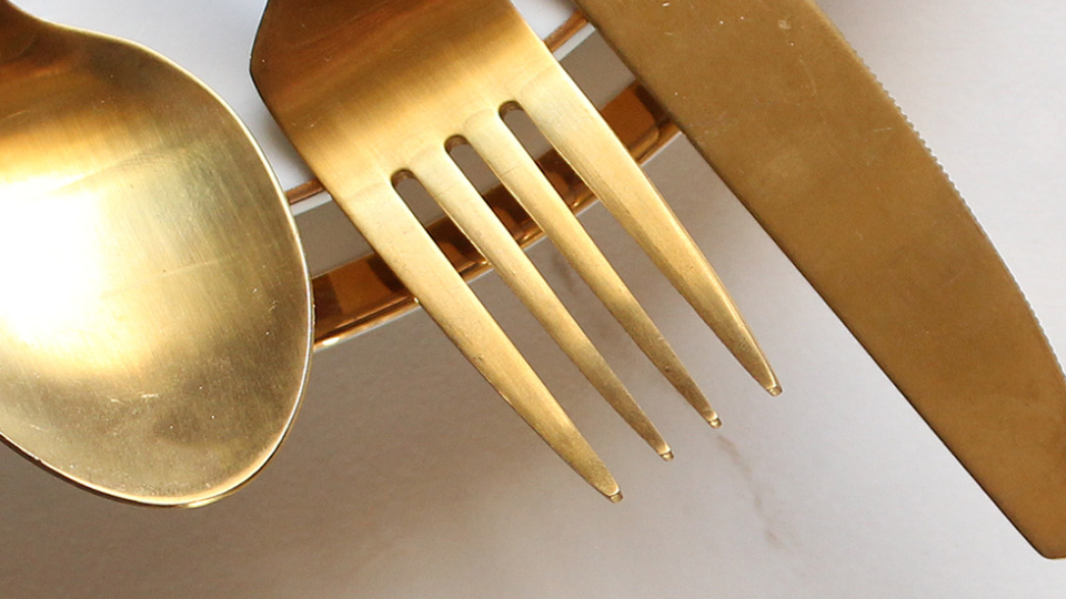 Fork, Cutlery, Spoon, Tableware, Wooden spoon, Kitchen utensil, Household silver, Metal, 
