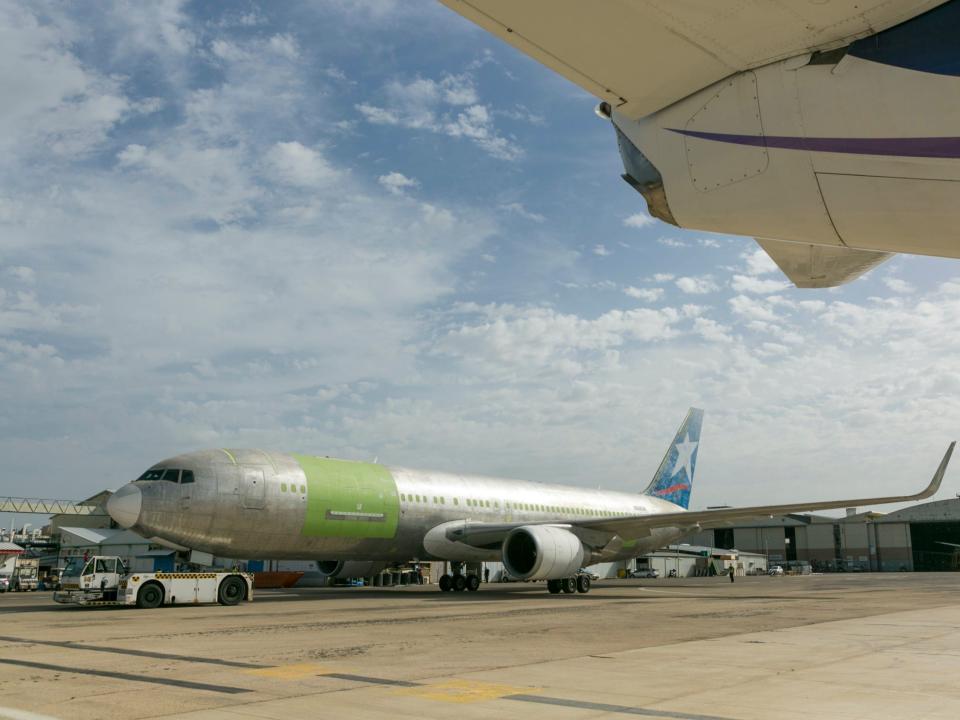 Boeing 767-300ER cargo conversion