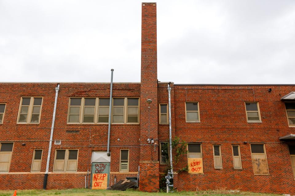 Dewey Elementary School, now vacant, could be purchased soon by Oklahoma City and demolished for a public park.