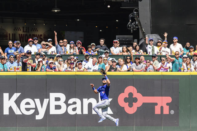 Blue Jays get homers from Guerrero and Belt before Romano holds off the  Mariners, 4-3 - The San Diego Union-Tribune