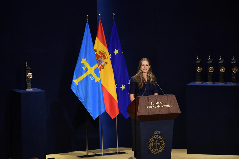 Spain's Princess Leonor speaks during the Princess of Asturias awards ceremony in Oviedo, northern Spain, Friday, Oct. 20, 2023. The awards, named after the heir to the Spanish throne, are among the most important in the Spanish-speaking world. (AP Photo/Alvaro Barrientos)