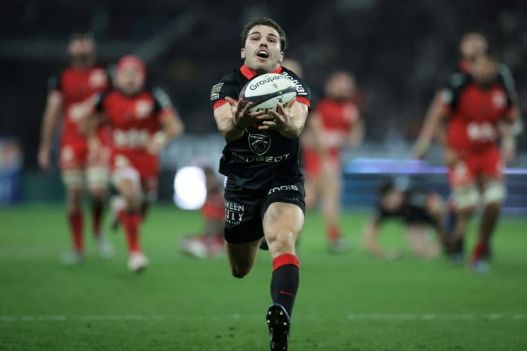 French scrum-half Antoine Dupont will star at the Olympics (Valentine CHAPUIS)