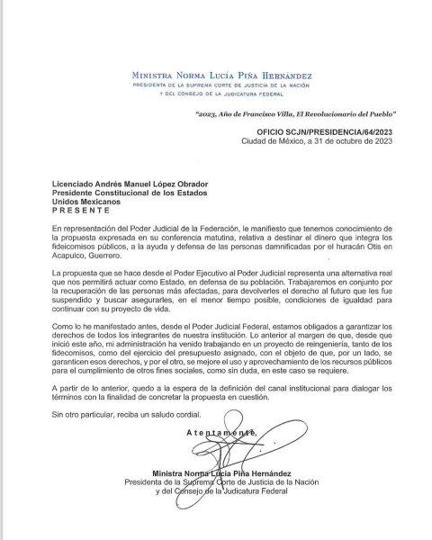 Destinar los 15 mil millones de pesos de los fideicomisos del Poder Judicial de la Federación (PJF) a las personas damnificadas por el huracán Otis –como propuso el presidente Andrés Manuel López Obrador– podría ir en contra de la Constitución, leyes y de una suspensión provisional dictada por un juez. 