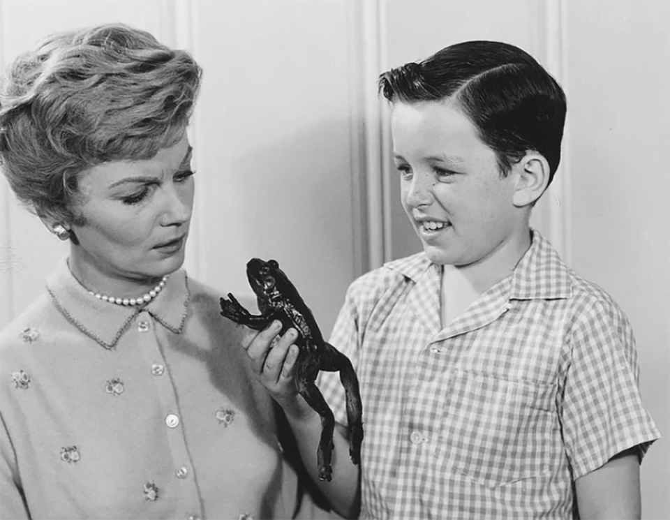 Barbara Billingsley and Jerry Mathers, 1959