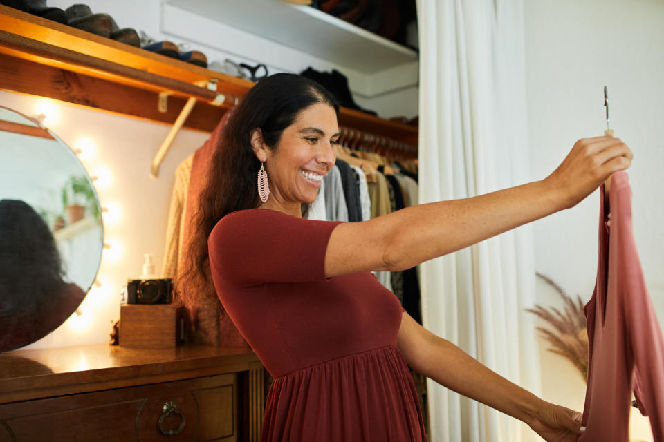 These are pro tips for keeping clothes fresh in storage bins. (Photo: Goodboy Picture Company via Getty Images)