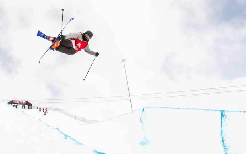 GB Park and Pipe skier Molly Summerhayes is calling on the public to help her reach the Olympics - Bluebird Photography