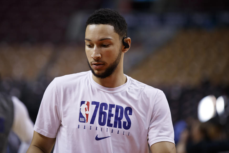 TORONTO, ON - JANUARY 22:  Ben Simmons #25 of the Philadelphia 76ers warms up prior to their NBA game against the Toronto Raptors at Scotiabank Arena on January 22, 2020 in Toronto, Canada. NOTE TO USER: User expressly acknowledges and agrees that, by downloading and or using this photograph, User is consenting to the terms and conditions of the Getty Images License Agreement. (Photo by Cole Burston/Getty Images)