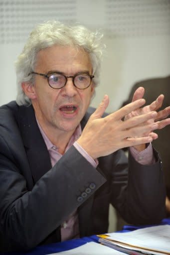 Malaysia has deported a French lawyer, William Bourdon (pictured in 2010, representing a human rights group, the Voice of the Malaysian People (Suaram), in an inquiry into alleged corruption linked to Prime Minister Najib Razak, according to an activist. Malaysian officials said Bourdon was deported because he had violated his social visit visa by giving a speech at a dinner organised by Suaram