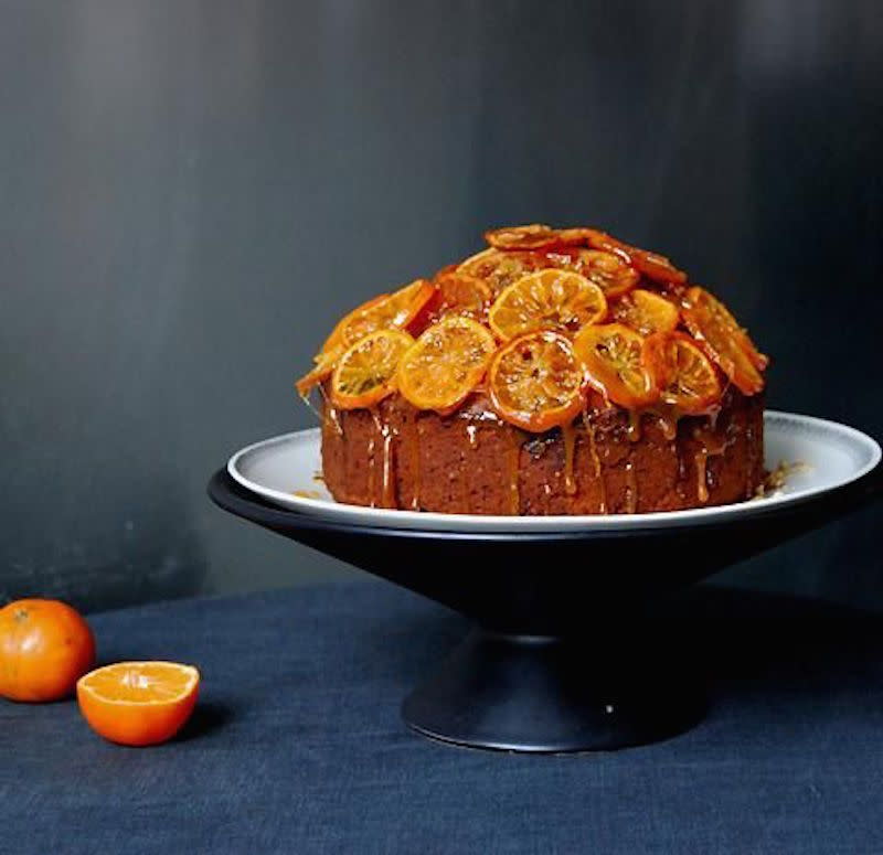 Madeira Cake with Caramelized Tangerines