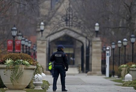 A member of the University of Chicago Police patrols the campus in Chicago, Illinois, United States, November 30, 2015. REUTERS/Jim Young