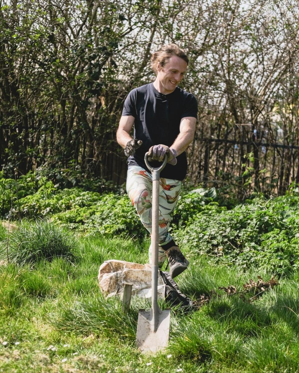 Barrister Paul Powlesland teaches people how to care for London’s rivers (Earthed)