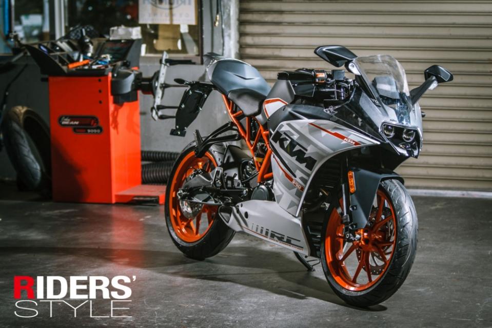 KTM RC390