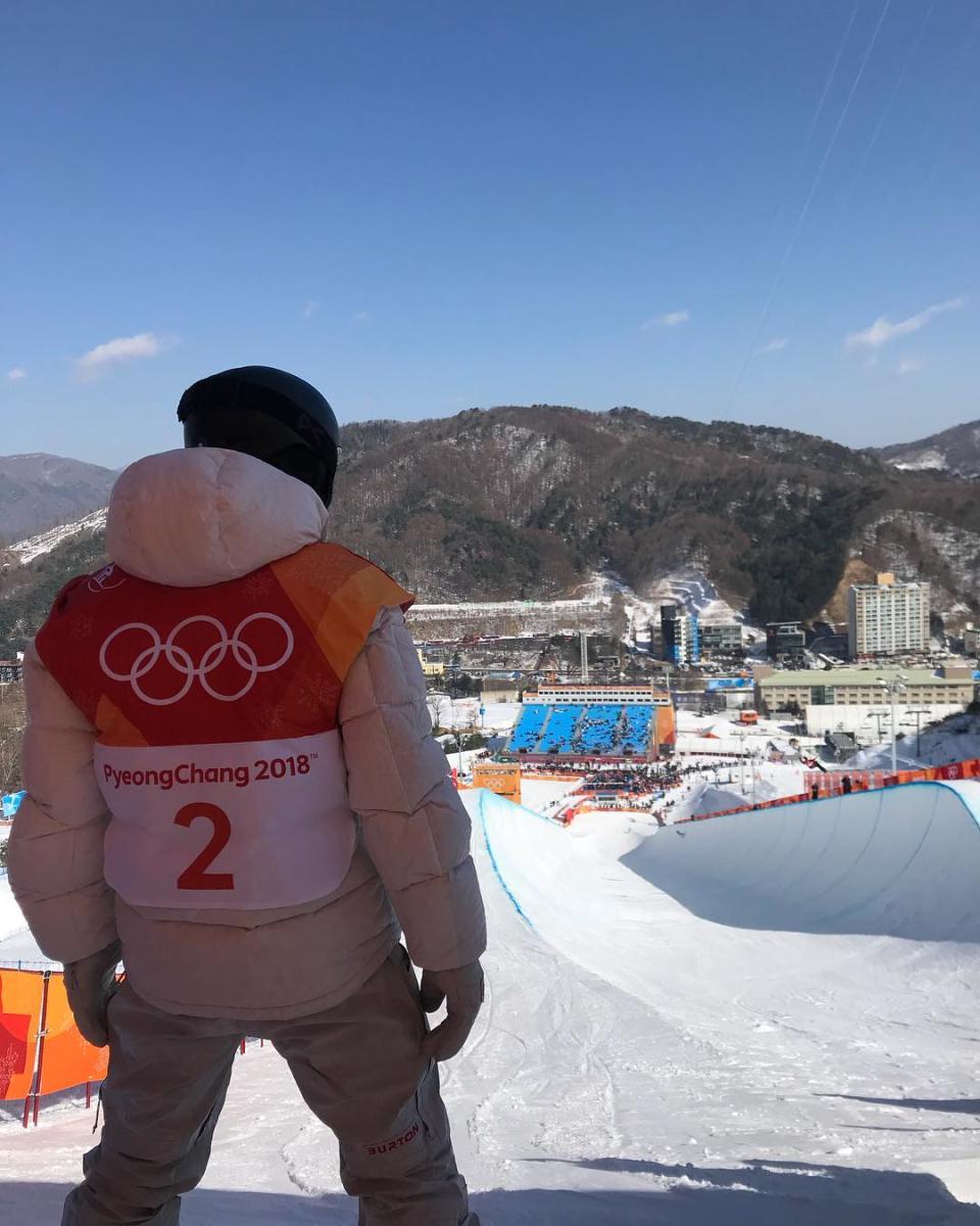 <p>shaunwhite: Halfpipe Semi-Finals about to start Wish me luck! (Photo via Instagram/shaunwhite) </p>