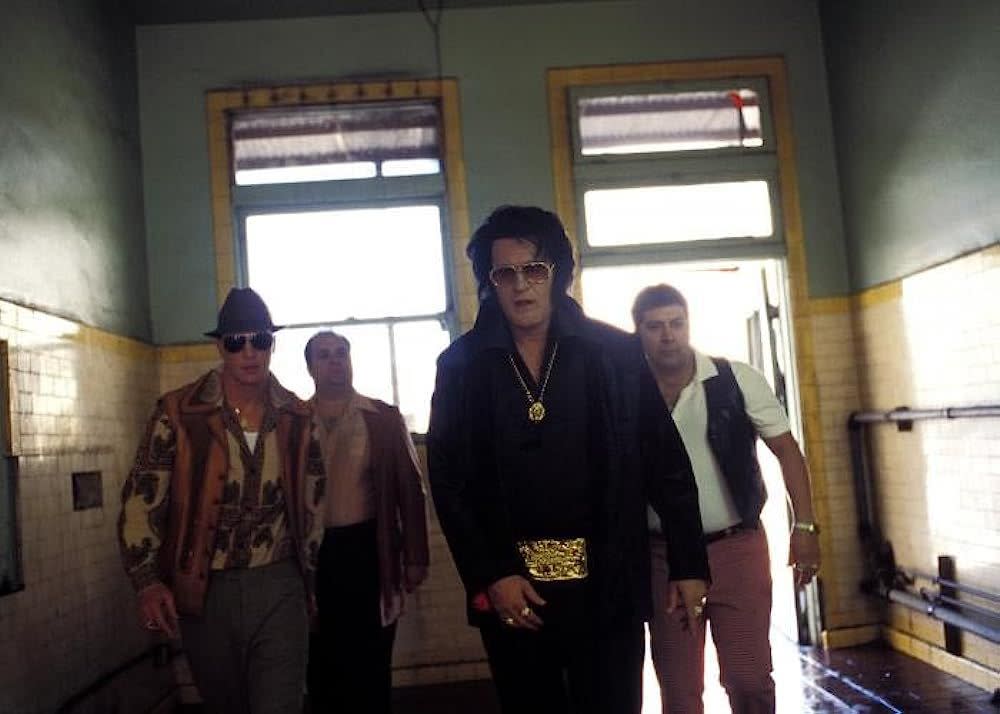 a scene from bubba ho-tep with bruce campbell