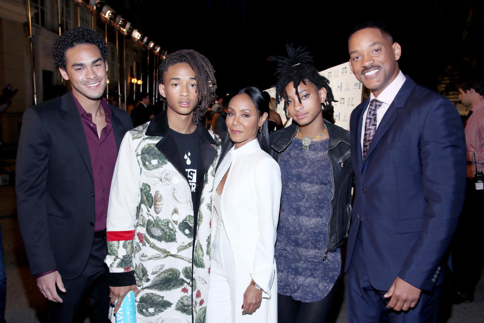 Environmental Media Association Hosts Its 26th Annual EMA Awards Presented By Toyota, Lexus And Calvert - Red Carpet (Randy Shropshire / Getty Images)