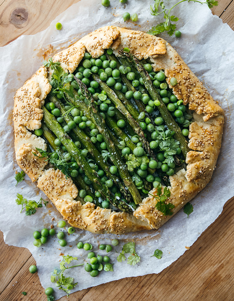 Fruits et légumes de saison avril : petits pois et fèves fraîches