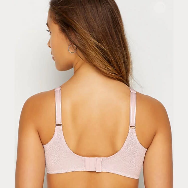 A bra with wide wings minimizes underarm and back bulge. (Photo: Bare Necessities)