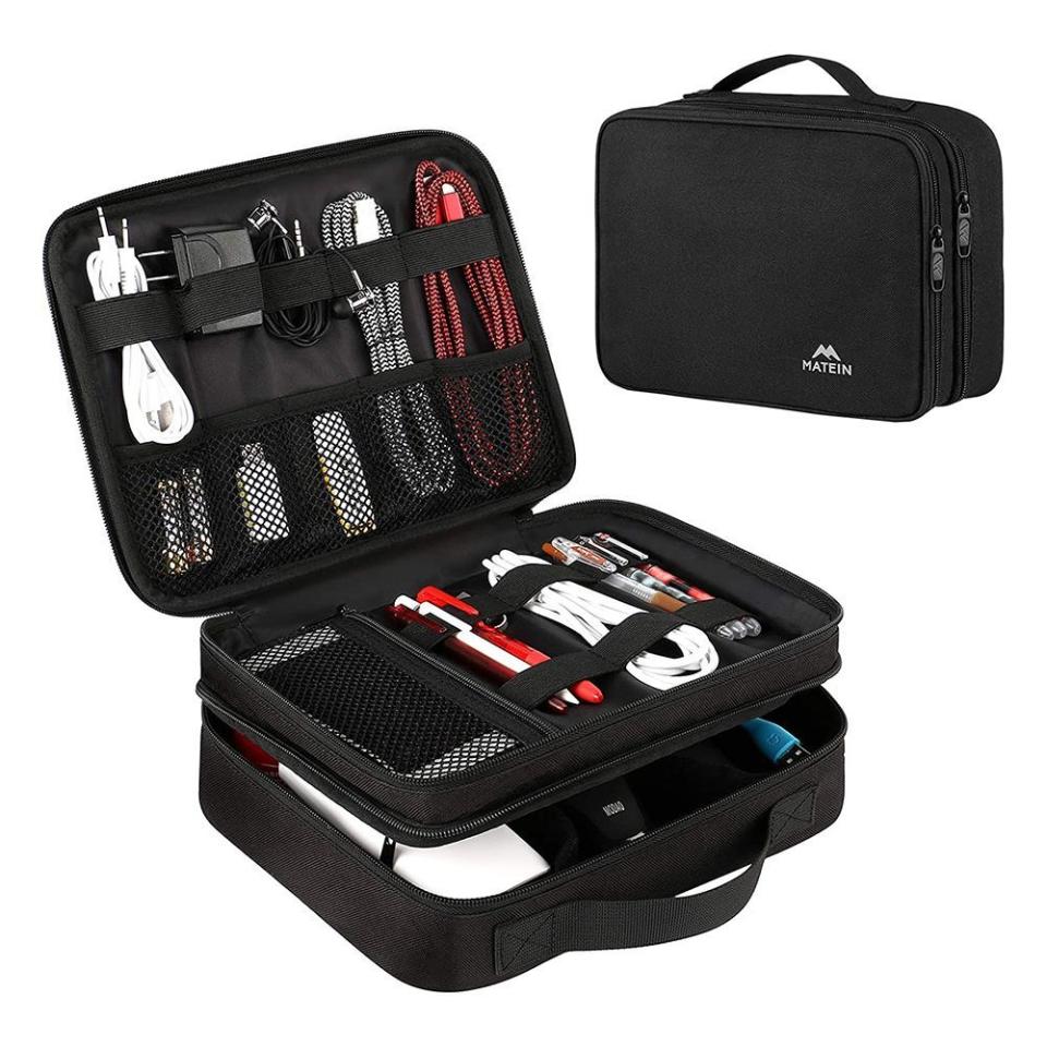 18) Electronics Travel Organizer