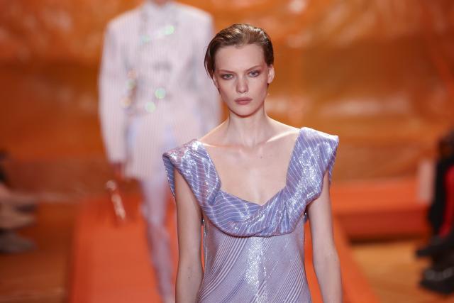 Creations of Louis Vuitton presented during 2019 Spring/Summer Women's  collection show in Paris (8) - People's Daily Online