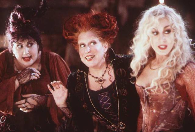 Boo! Bette Midler and the Sanderson Sisters are back for a 'Hocus Pocus'  reunion