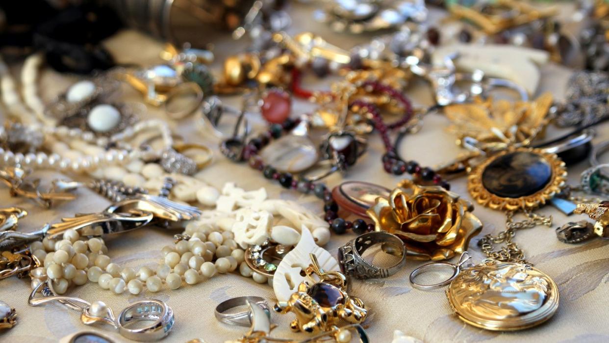 vintage necklaces and jewelry for sale in the antique shop