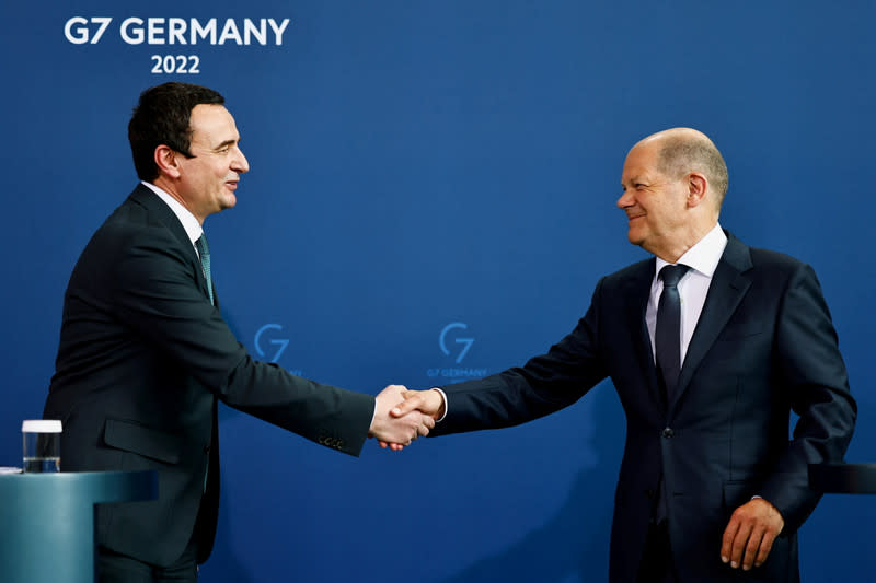 FILE PHOTO: German Chancellor Scholz and Kosovo's PM Kurti hold news conference in Berlin