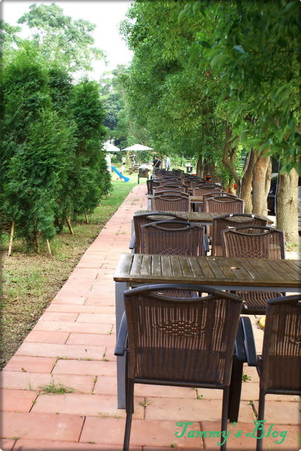 《桃園景觀餐廳》中壢。綠光花園 – 幸福莊園