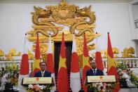 Japanese Prime Minister Yoshihide Suga visits Vietnam