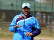 Pakistan pace bowler Mohammad Amir takes part in a practice session at a cricket ground in Rawalpindi March 9, 2015. REUTERS/Faisal Mahmood