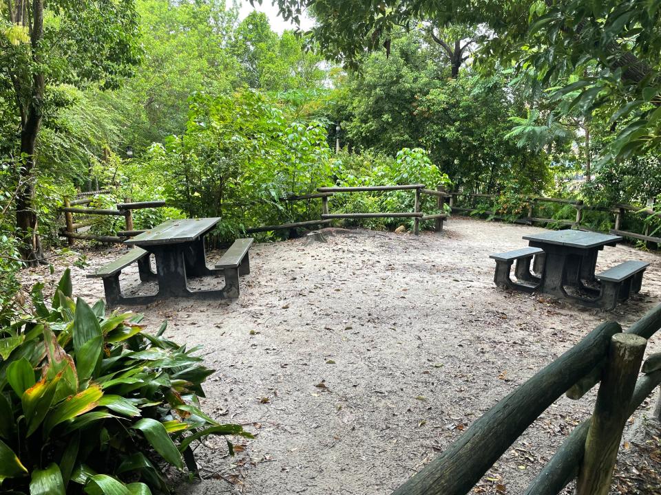 picnic tables on tom sawyer island in disney world