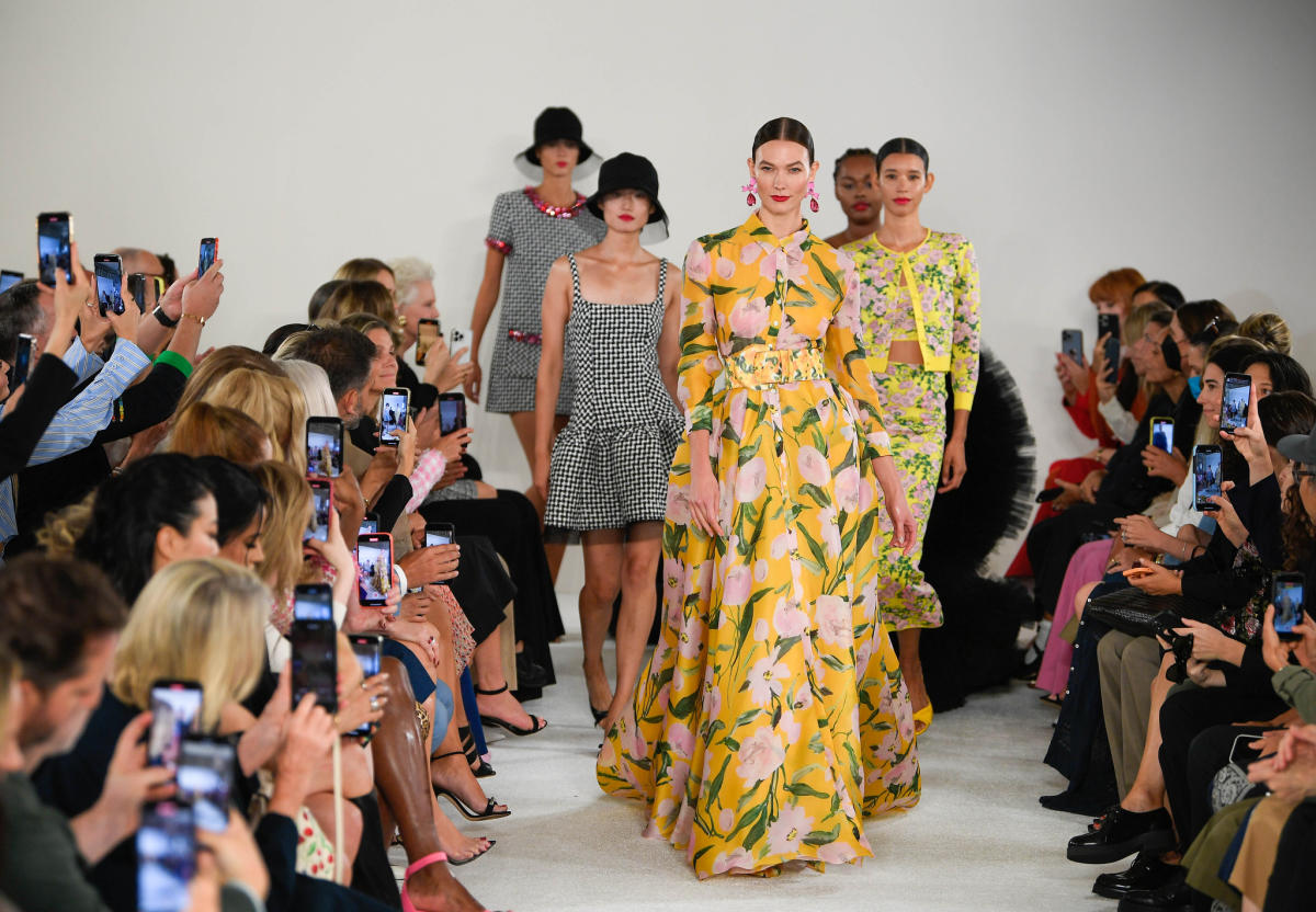 View the Official NYFW September 2022 Schedule, News