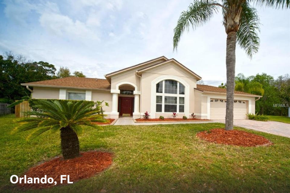 Home for sale in Orlando FL with a $1500 estimated mortgage payment
