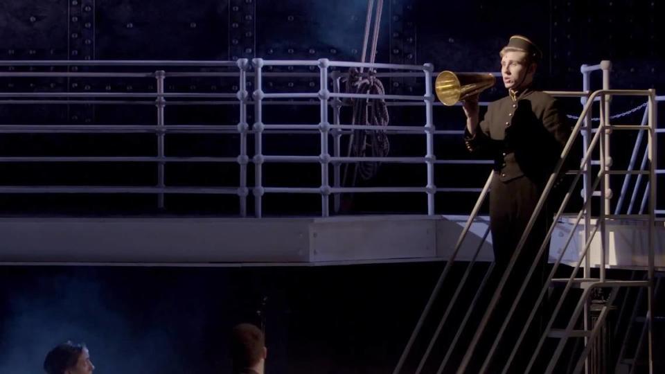 En Coral Gables Art Cinema se presenta ‘Titanic: The Musical’ (2023), musical que se centra en las esperanzas, la lucha y las aspiraciones de un grupo de inmigrantes que soñaron con una vida mejor en Estados Unidos.