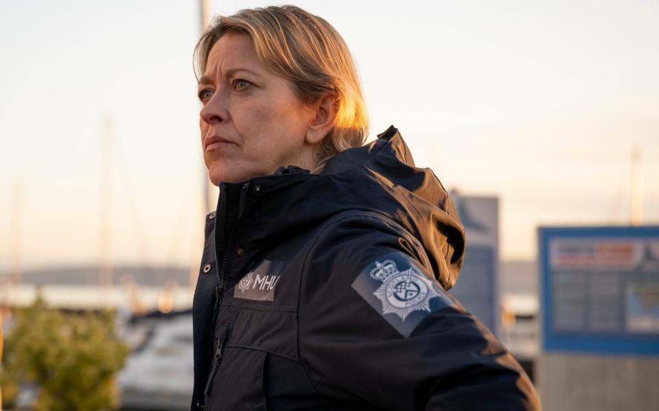 Nicola Walker in Annika