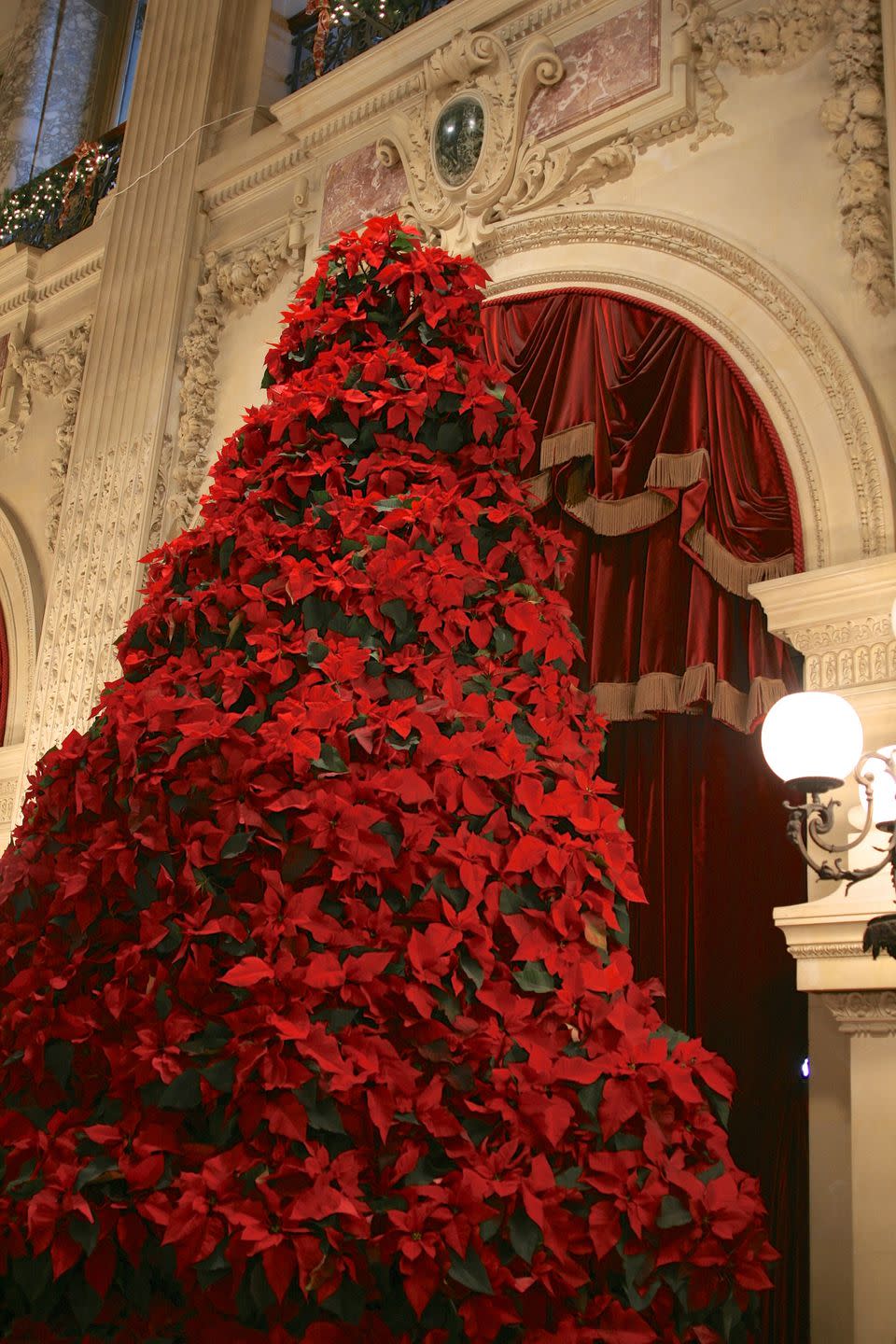 Rhode Island: The Breakers Christmas Display