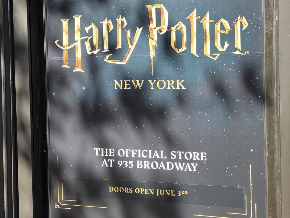 harry potter store sign