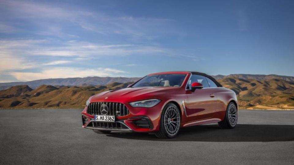 Image Via <a href="https://moderncarcollector.com/mercedes-benz-unveils-updated-s-class-for-2024/" rel="nofollow noopener" target="_blank" data-ylk="slk:Mercedes-Benz;elm:context_link;itc:0;sec:content-canvas" class="link ">Mercedes-Benz</a>