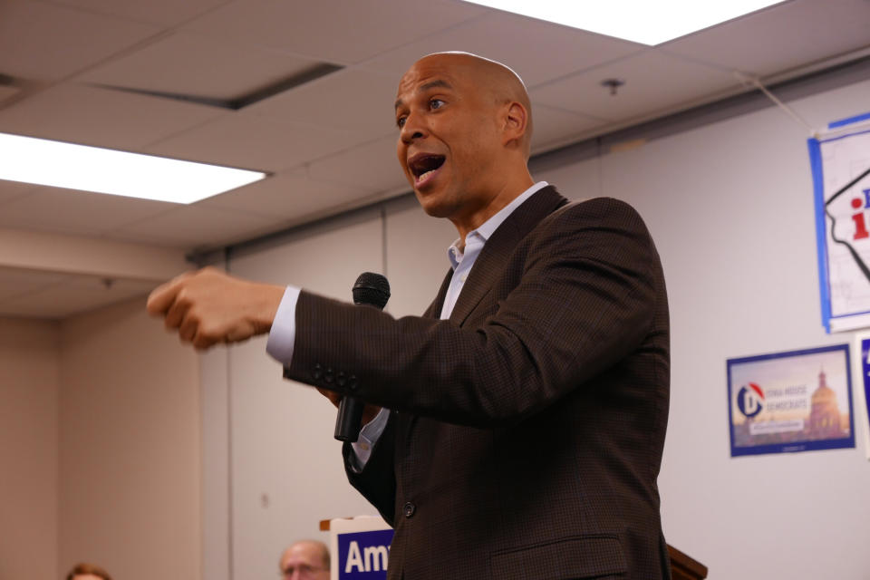 Cory Booker at a campaign rally in North Liberty, Iowa, on Oct. 8. (Photo: Hunter Walker/Yahoo News)