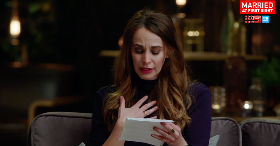 MAFS' Holly reading out her letter.