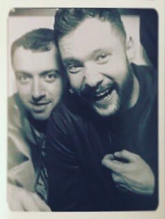Calum has also had his photo taken with Sam Smith. He didn't appear to flash him. Source: Instagram/CalumScott