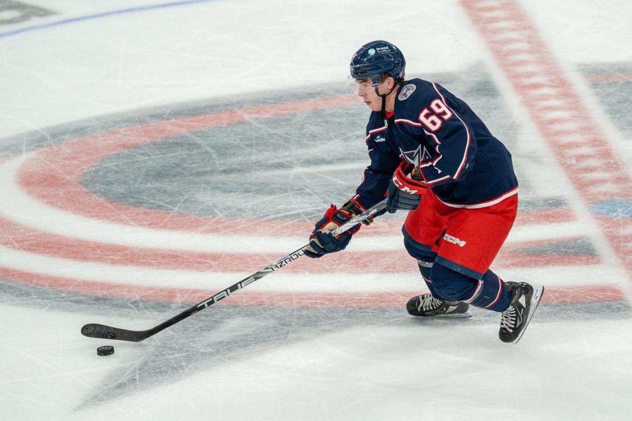 Sep 24, 2023; Columbus, OH, USA;
Columbus Blue Jackets forward Jordan Dumais (69) looks for an open pass during their game against the Pittsburgh Penguins on Sunday, Sept. 24, 2023 at Nationwide Arena.