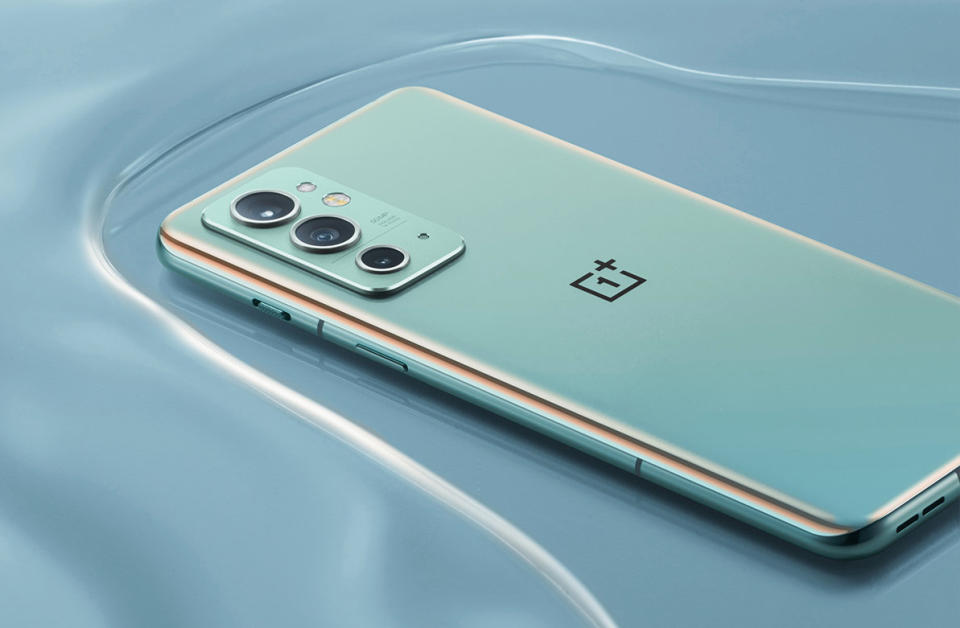 OnePlus 9RT